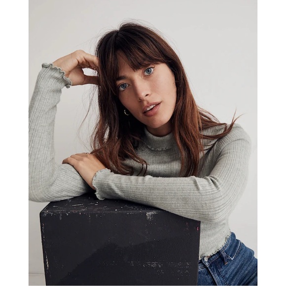 Madewell Cropped Long-Sleeve Turtleneck Tee - Picture 4 of 8